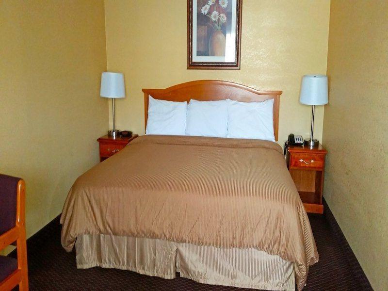 Quality Inn Lawrenceburg Екстериор снимка