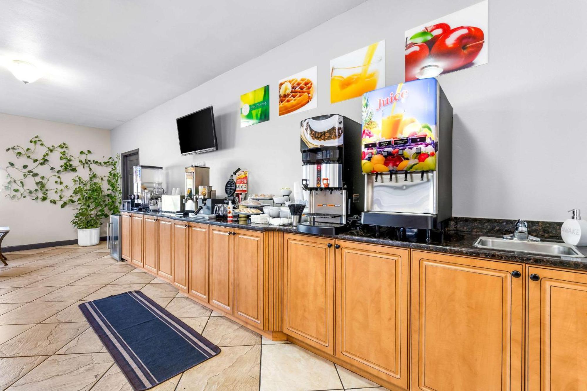 Quality Inn Lawrenceburg Екстериор снимка