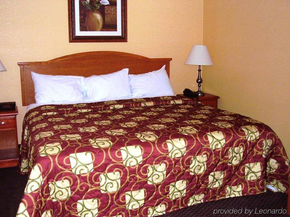 Quality Inn Lawrenceburg Екстериор снимка